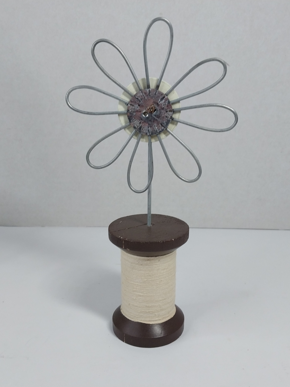 Wood Spool Wire Flowers Folk Art Farmhouse Style Whimsy Set 3 Primitive Cabin - Picture 5 of 9